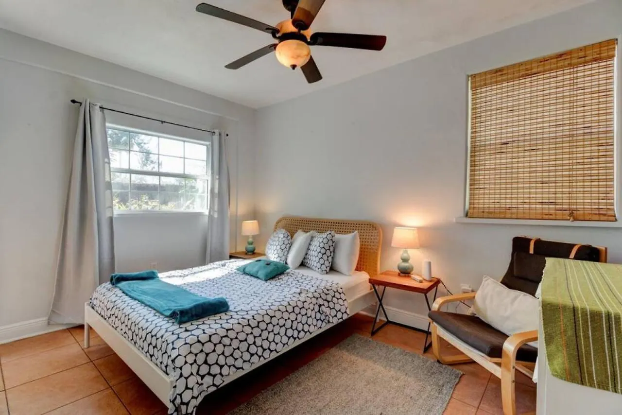 Spanish Bungalow Guest House Daytona Beach 0*,